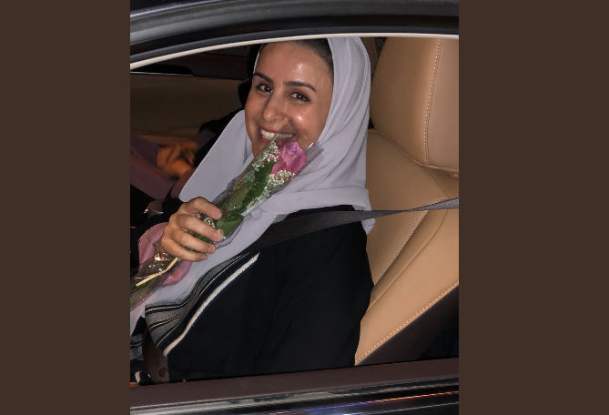 المرأة السعودية تقود السيارة2