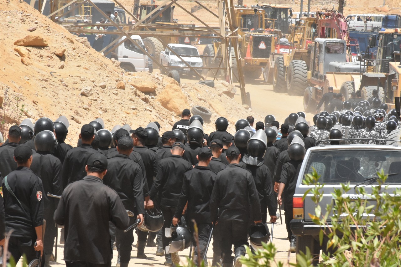 جهاز القاهرة الجديدة يسترد قطعة أرض بقيمة مليار جنيه  (22)