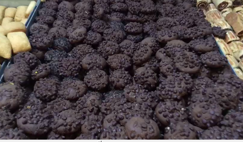 Price variation of biscuits in different regions (3)