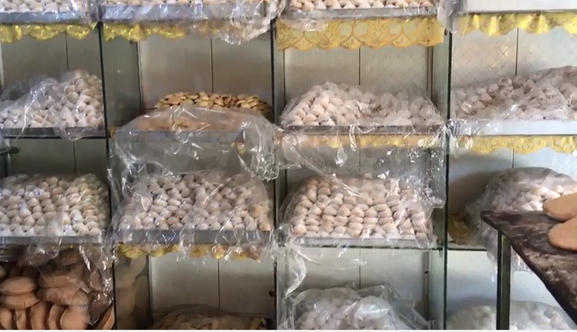 Prices of cakes and biscuits in different regions (2)