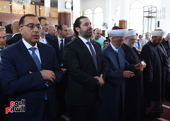 مدبولى يصلى الجمعة مع نظيره اللبنانى بأحد مساجد بيروت (8)