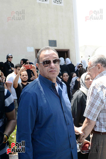 جنازة نورا كمال (2)