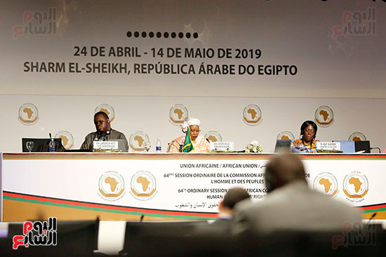 اجتماعات اللجنة الأفريقية (5)