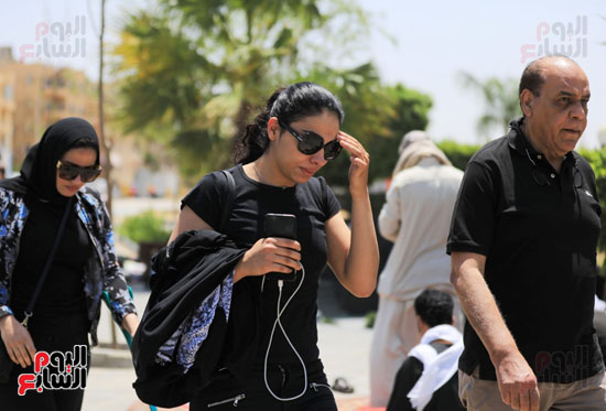 جنازة نوراا كامل (20)