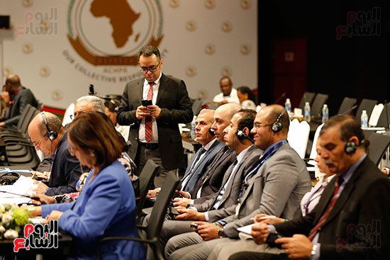 اجتماعات اللجنة الأفريقية (7)