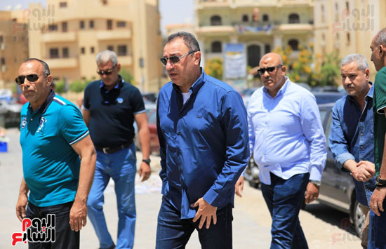 جنازة نوراا كامل (2)