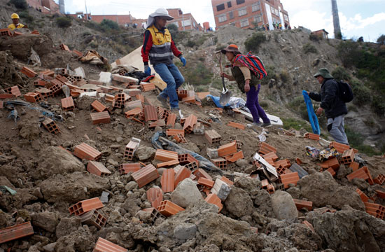 Land collapse in Bolivia (12)