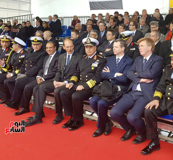 القوات المسلحة تحتفل بتدشين الغواصة المصرية الثالثة  (3)