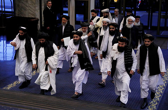 وفد تفاوضى من طالبان الأفغانية فى موسكو