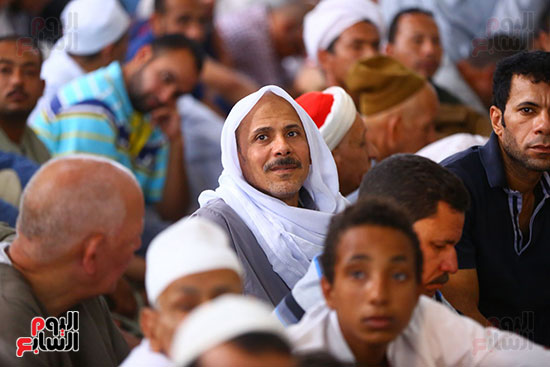 مصطفى مدبولى يحضر صلاة الجمعة الأخير بمسجد الحسين (45)
