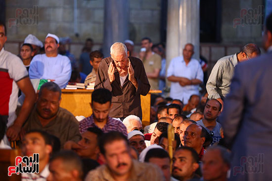 مصطفى مدبولى يحضر صلاة الجمعة الأخير بمسجد الحسين (9)