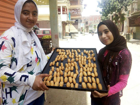 ياكحك العيد يااحنا يابسكويت فرحة عيد الفطر على طريقة المصريين (3)