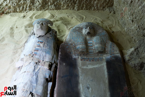 اكتشاف مقبرة لكاهنين من عصر الدولة القديمة فى الهرم (18)