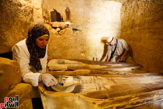 اكتشاف مقبرة لكاهنين من عصر الدولة القديمة فى الهرم (24)