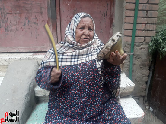 الحاجة-زينب-أقدم-مسحراتية-بمحافظة-قنا-(3)