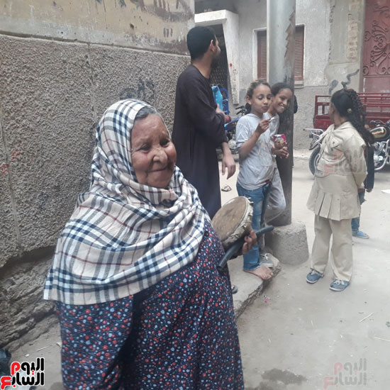 الحاجة-زينب-أقدم-مسحراتية-بمحافظة-قنا-(9)