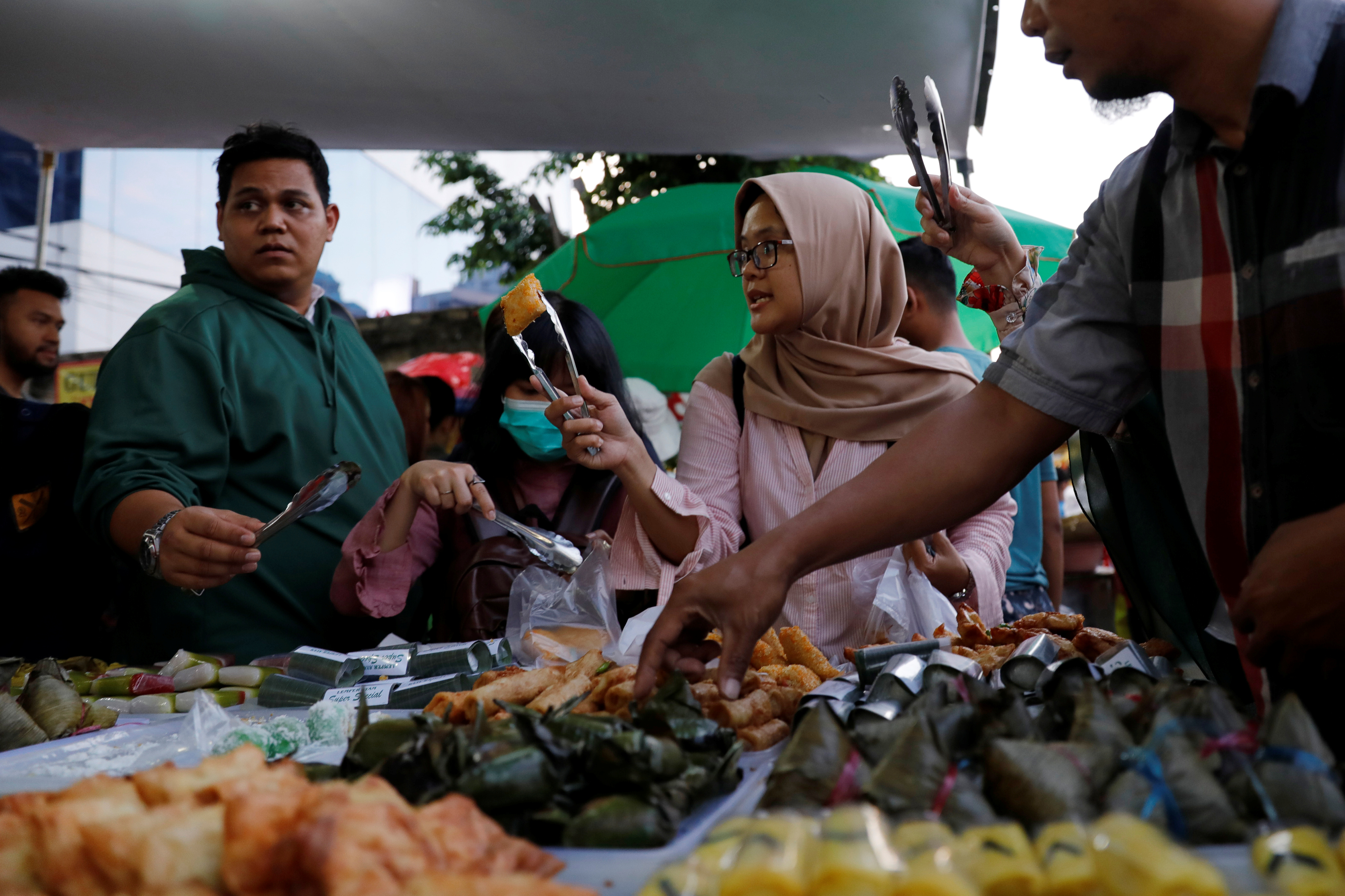 إفطار رمضان فى إندونيسيا