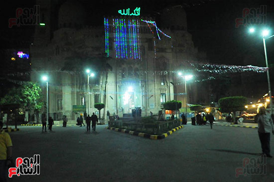 ساحة أبو العباس أشهر الساحات لتجمع بعد الفطار بالإسكندرية  (4)