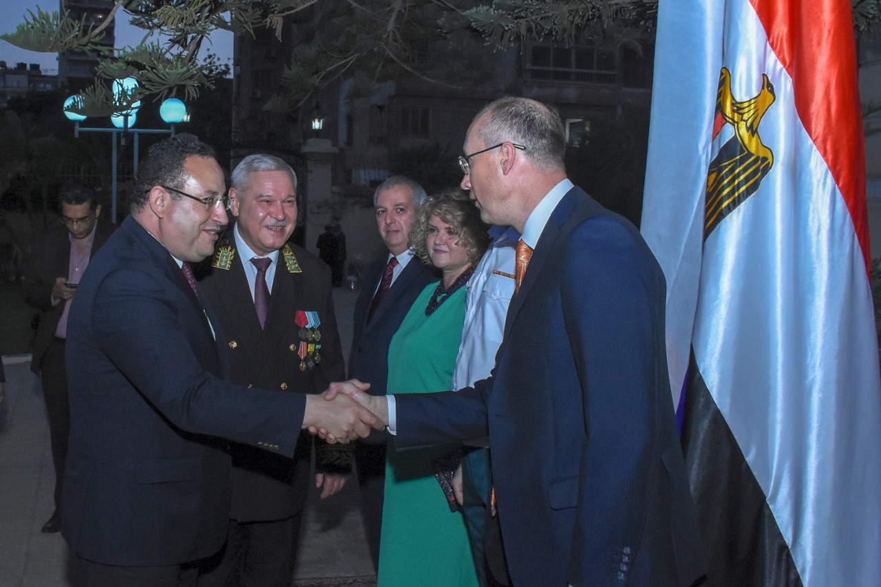 قنصلية روسيا بالإسكندرية تحتفل بالعيد الوطنى الروسى (3)