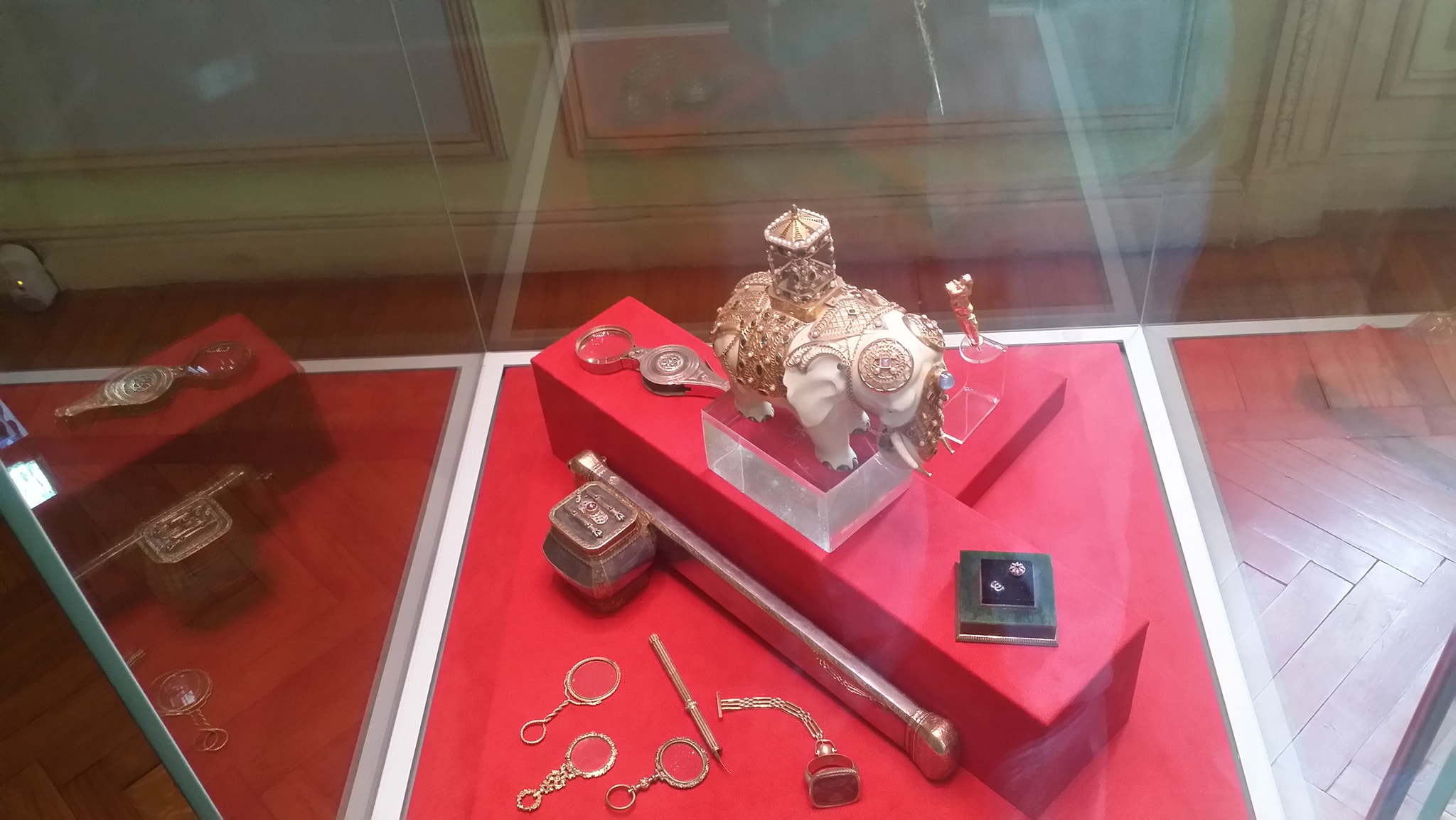 Collection of Royal Jewelery Museum (15)