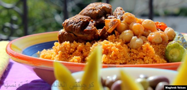 تعرف على أهم الأكلات الشعبية فى مطابخ الدول العربية المشاركة ببطولة الأمم الإفريقية الكسكسى سيد المائدة الجزائرية والموريتانية البصارة بزيت الزيتون أحد الأكلات المشهورة فى المغرب العجة يعشقها التونسيون اليوم السابع
