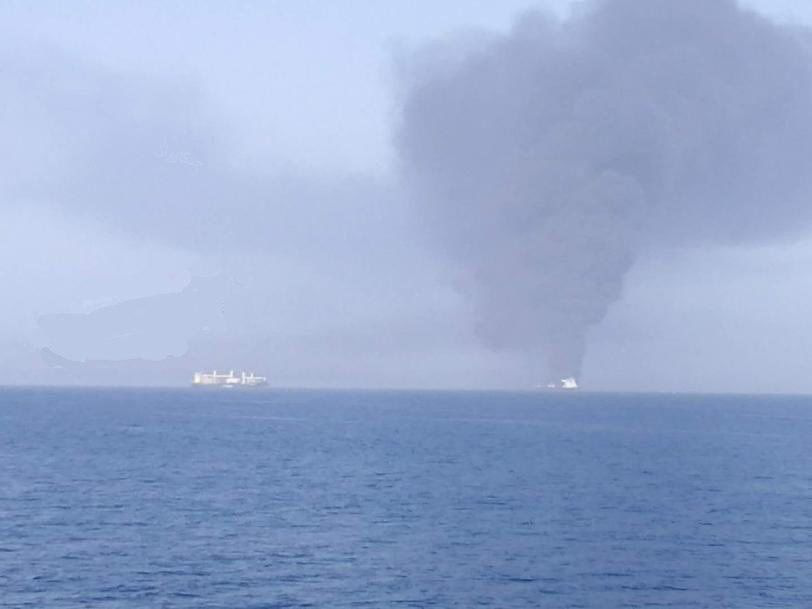 تعرض ناقلتى نفط للانفجار فى خليج عمان (5)