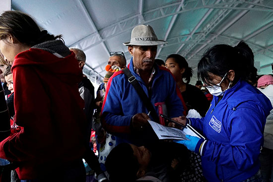 2019-06-13T191938Z_162956697_RC1824900D70_RTRMADP_3_VENEZUELA-MIGRATION-ECUADOR