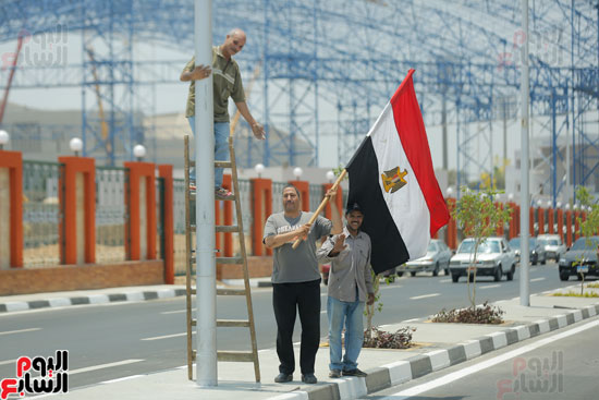أعلام-مصر-تزين-طريق-الأستاد