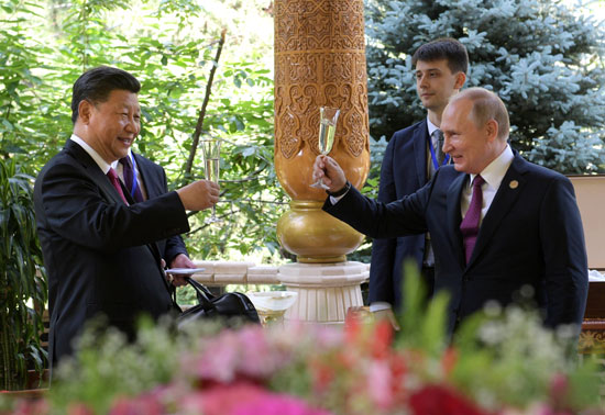 بوتين يلتقى نظيره الصينى على هامش قمة سيكا بطاجيكستان