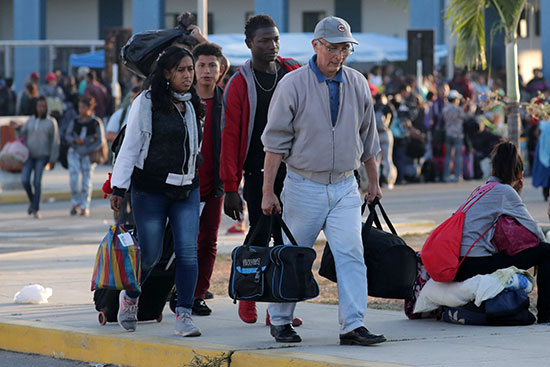 هجرة المئات من فنزويلا