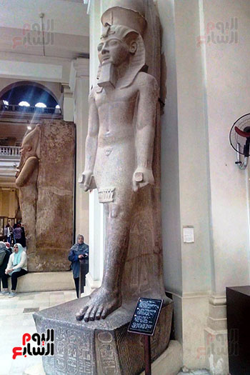 جانب-المسار-المخصص-للمكفوفين-فى-المتحف-المصرى-بالتحرير--(2)