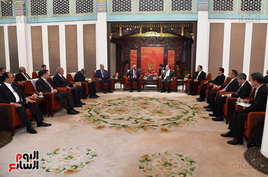 على عبدالعال يلتقى بوانغ تشي شان نائب الرئيس الصينى (6)