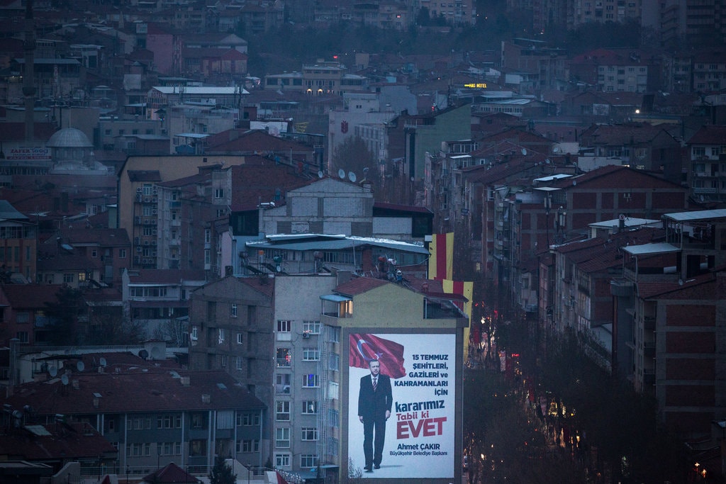 استفتاء 2017 على سلطات الرئيس التركى