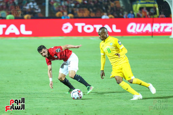 مصر تفوز على زيمبابوى بهدف تريزيجيه فى افتتاح كأس الأمم الأفريقية (4)