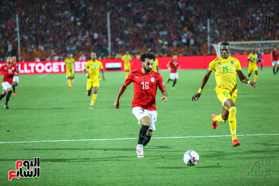 مصر تفوز على زيمبابوى بهدف تريزيجيه فى افتتاح كأس الأمم الأفريقية (18)