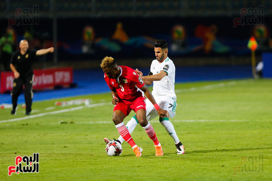 مباراة الجزائر وكينيا  (1)