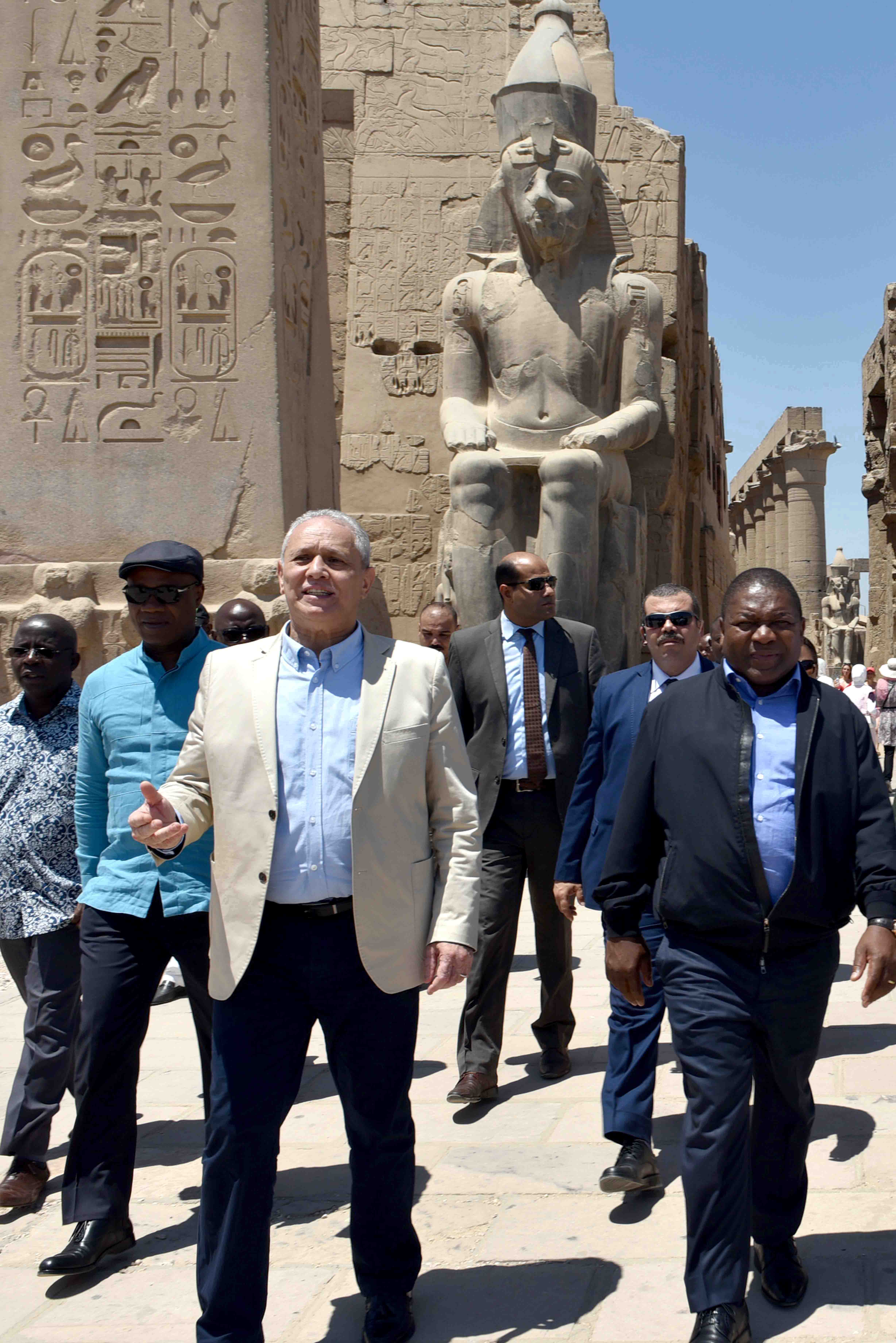كواليس زيارة رئيس جمهورية موزمبيق للمعالم الفرعونية بمحافظة الأقصر (5)