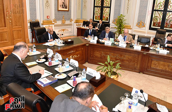 اجتماع اللجنة العامة بالبرلمان (2)