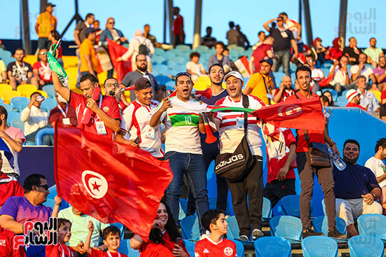 جماهير الأهلى والزمالك تشعل مدرجات تونس 0 (8)