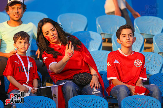 جماهير الأهلى والزمالك تشعل مدرجات تونس 0 (14)