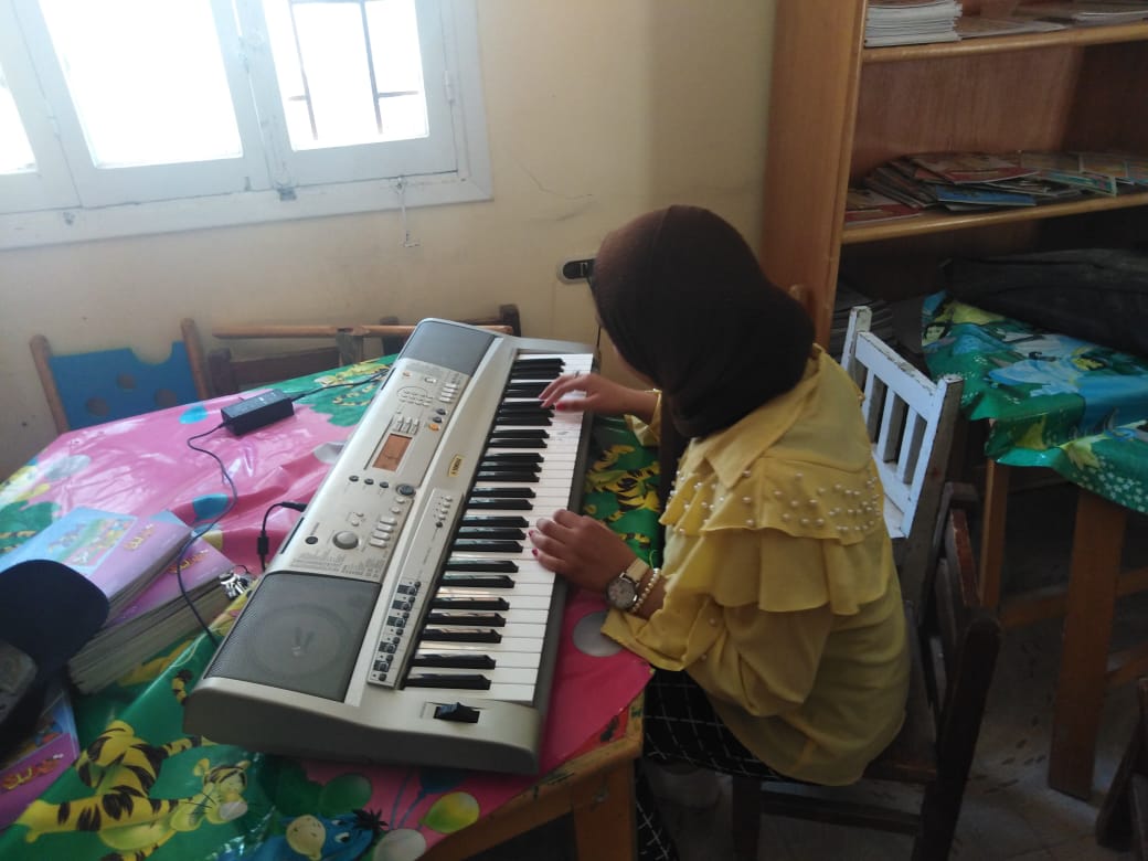 البيانو. والفنون الشعبية... بثقافة شمال سيناء (4)