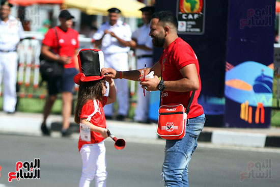 توافد الجماهير المصرية لدعم الفراعنة أمام الكونغو الديمقراطية  (35)