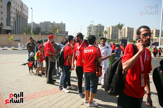 توافد الجماهير المصرية لدعم الفراعنة أمام الكونغو الديمقراطية  (28)