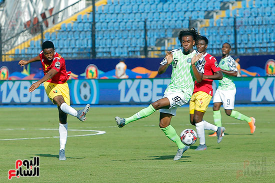 مباراة نيجيريا وغينيا  (9)