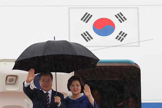 رئيس كوريا الجنوبية وزوجته