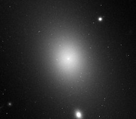 مجرة IC 1101