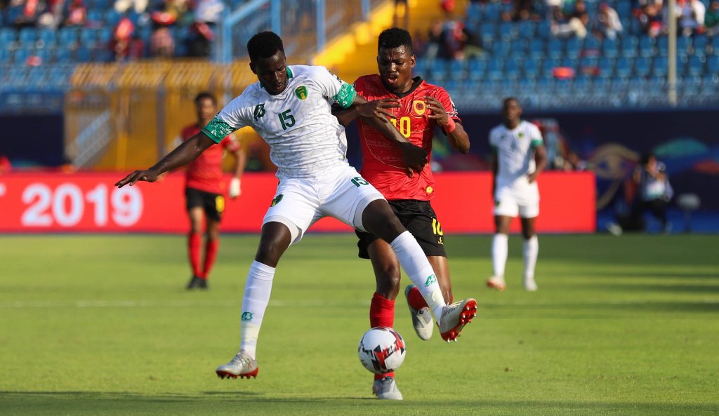 مباراة انجولا وموريتانيا (2)