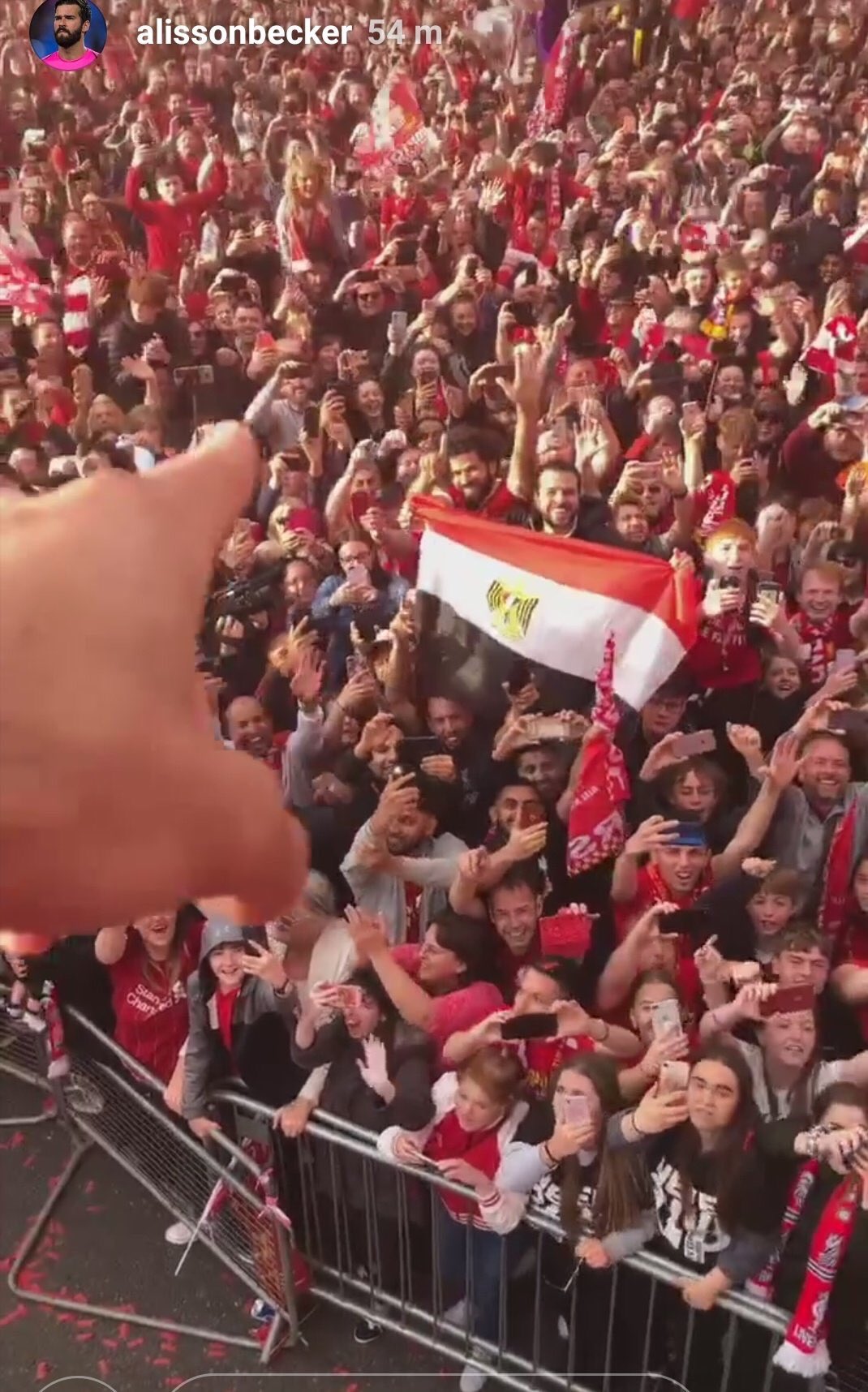 علم مصر في احتفالات ليفربول 