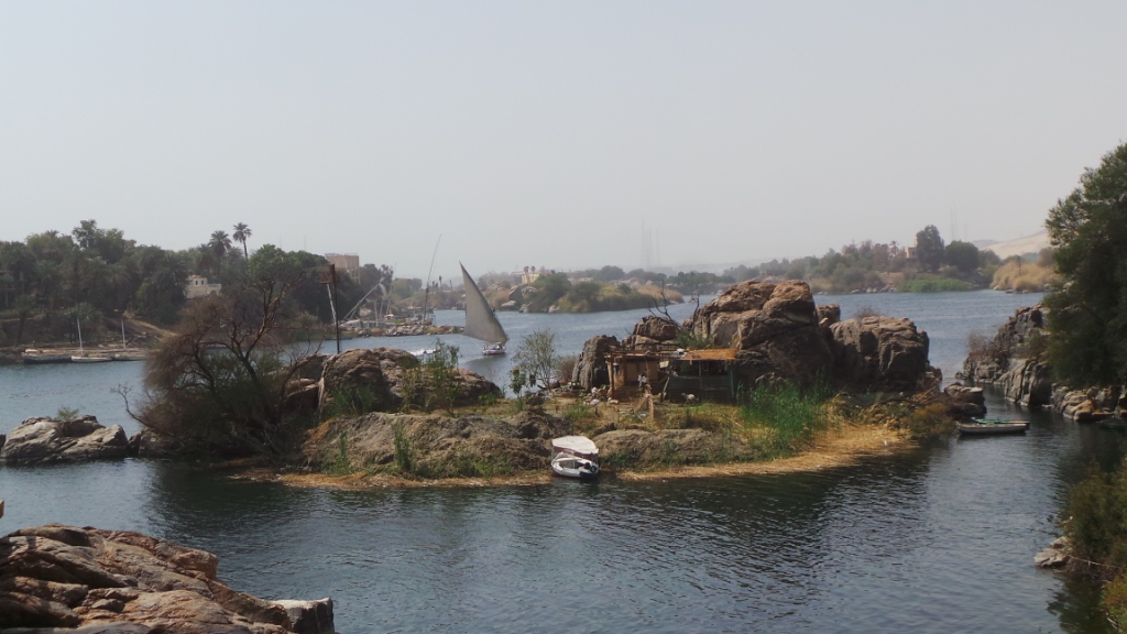 النيل أمام الحديقة النباتية