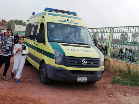 23 سيارة إسعاف لتأمين احتفالات عيد الفطر بالوادى الجديد (3)